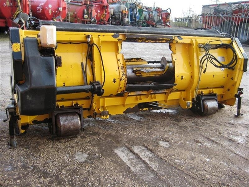 New Holland 283 380 FPE græspickup - معدات القش: صور 4 New Holland 283 380 FPE græspickup - معدات القش: صور 4