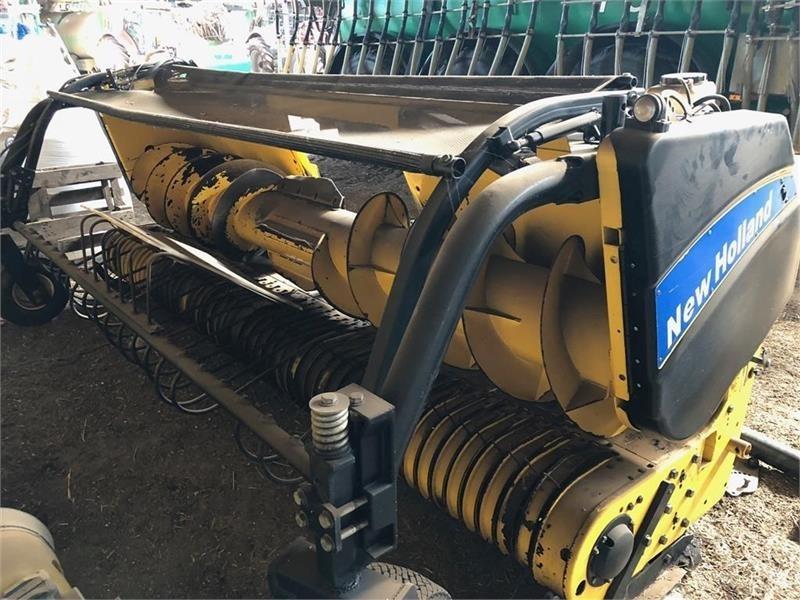 New Holland 356W - معدات القش: صور 1 New Holland 356W - معدات القش: صور 1