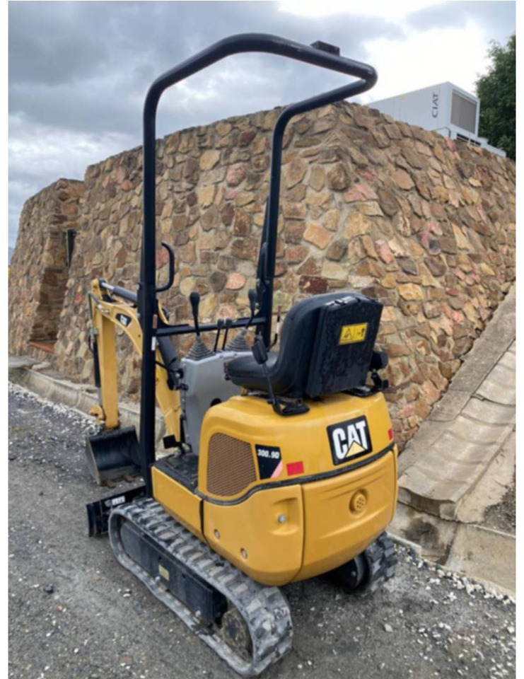 CAT 300.9D - حفارات زحافة: صور 1 CAT 300.9D - حفارات زحافة: صور 1