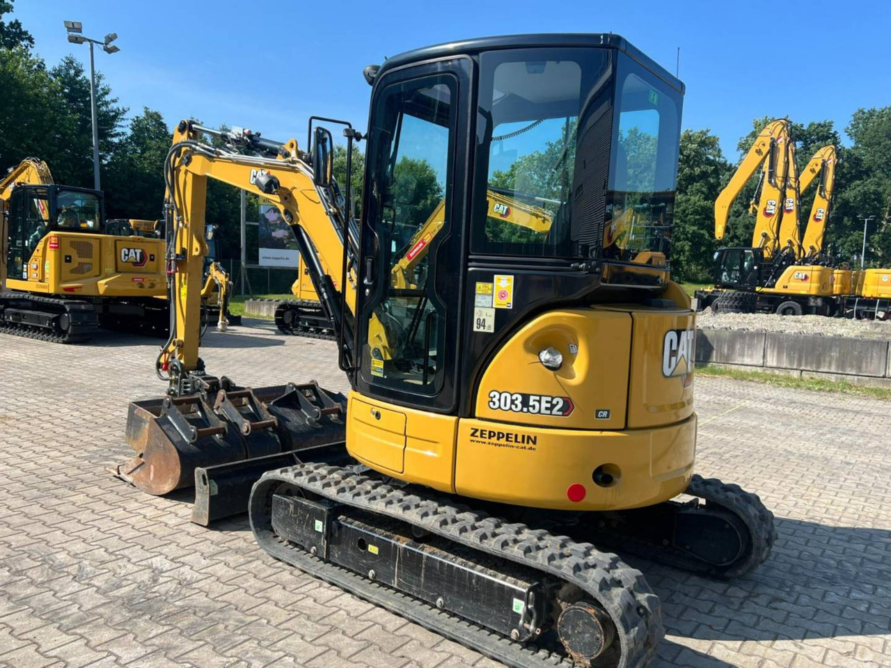 CAT 303.5E2CR - حفارات زحافة: صور 4 CAT 303.5E2CR - حفارات زحافة: صور 4