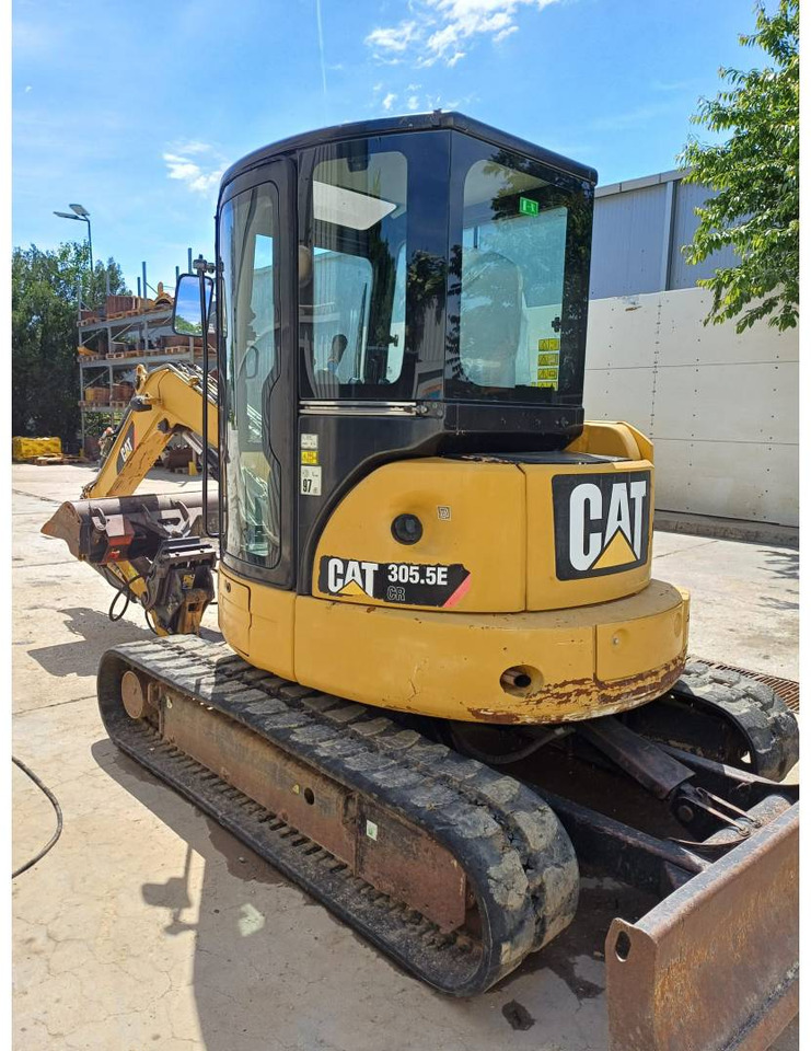 CAT 305.5ECR - حفارات زحافة: صور 4 CAT 305.5ECR - حفارات زحافة: صور 4