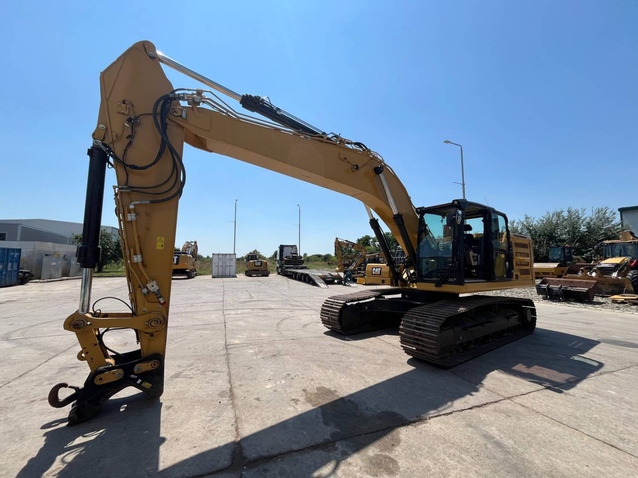 CAT 330-07 - حفارات زحافة: صور 1 CAT 330-07 - حفارات زحافة: صور 1