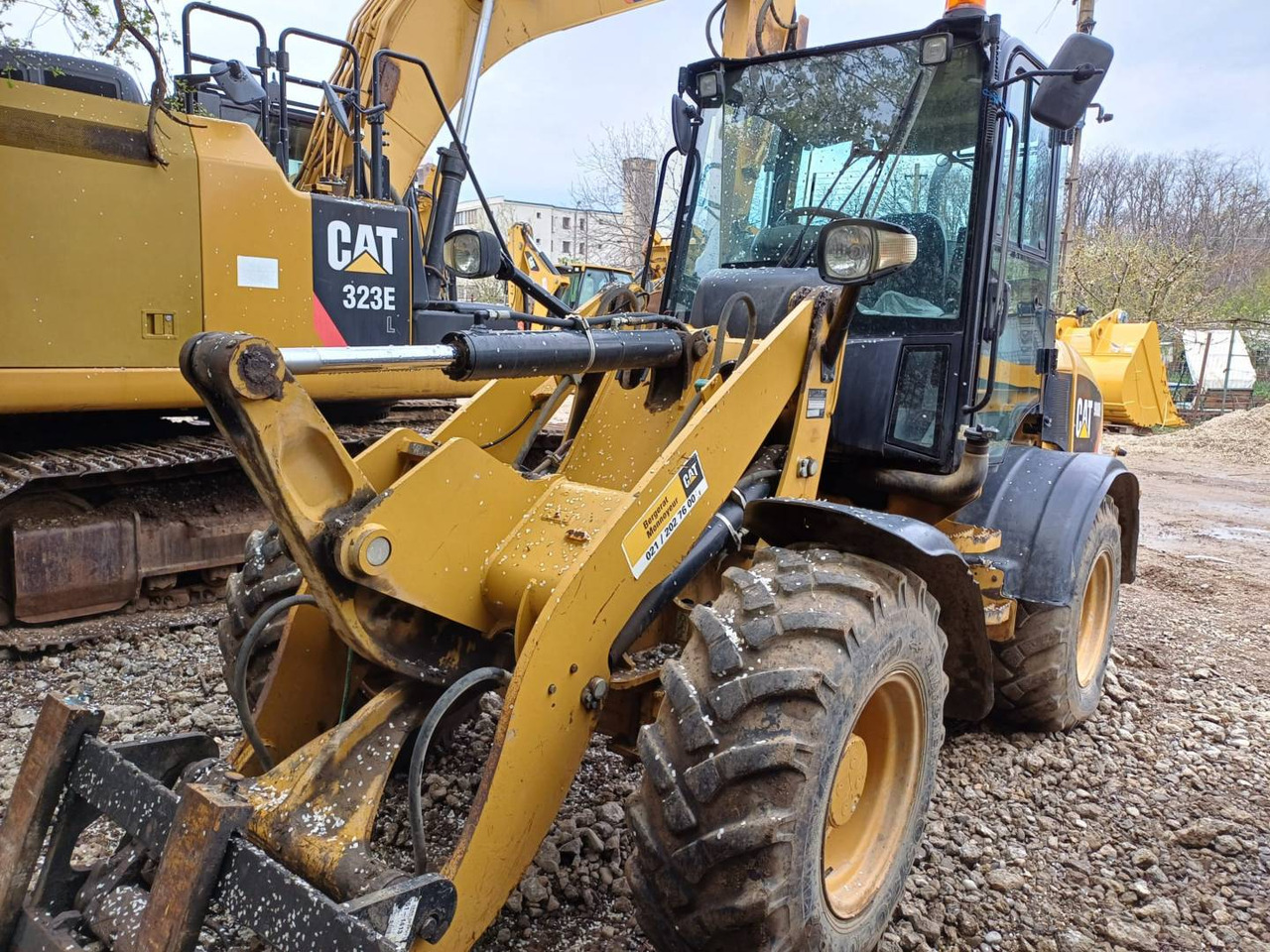 CAT 908H2 - اللودر بعجل: صور 1 CAT 908H2 - اللودر بعجل: صور 1