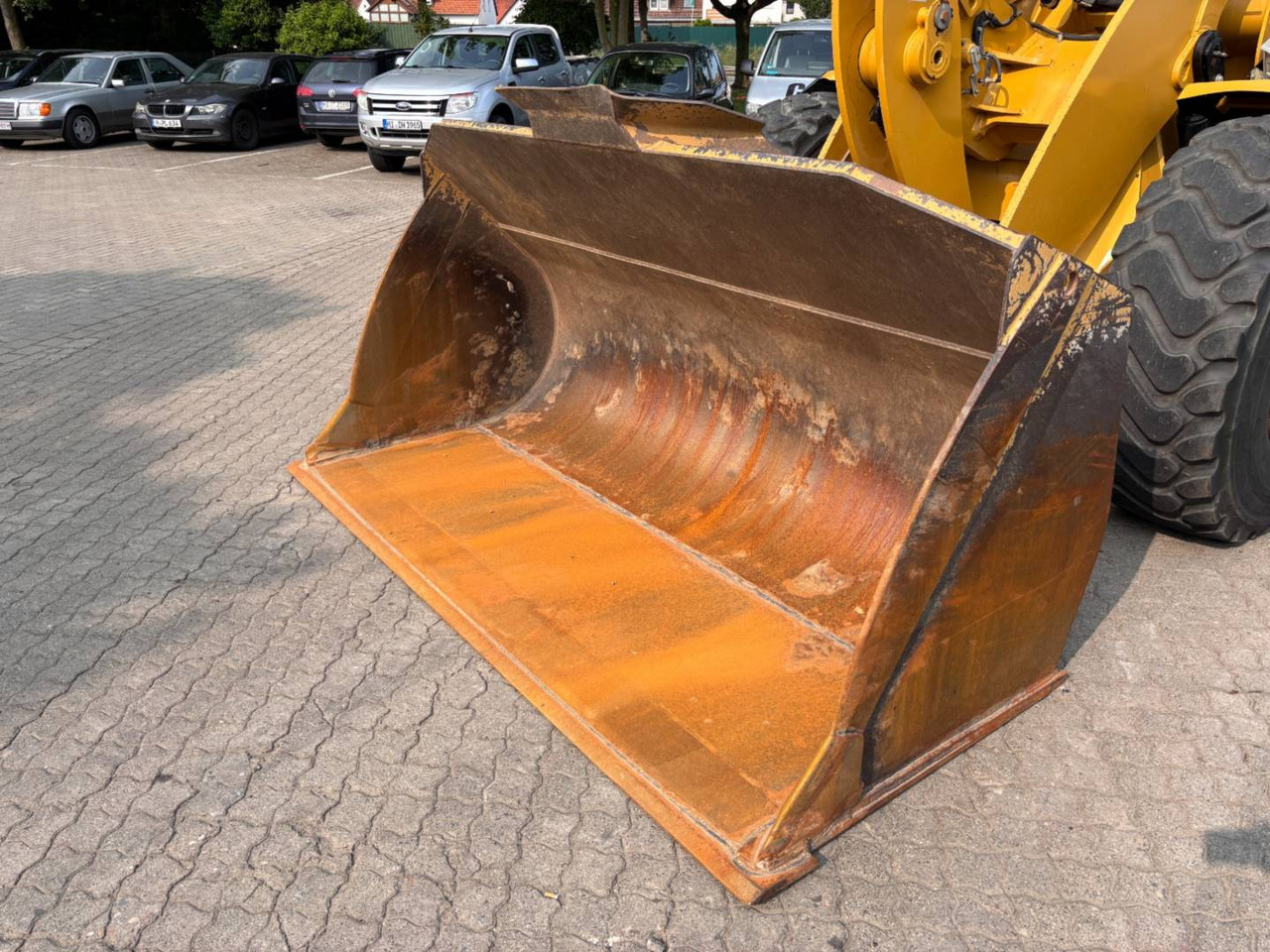 اللودر بعجل CAT 938K: صور 10