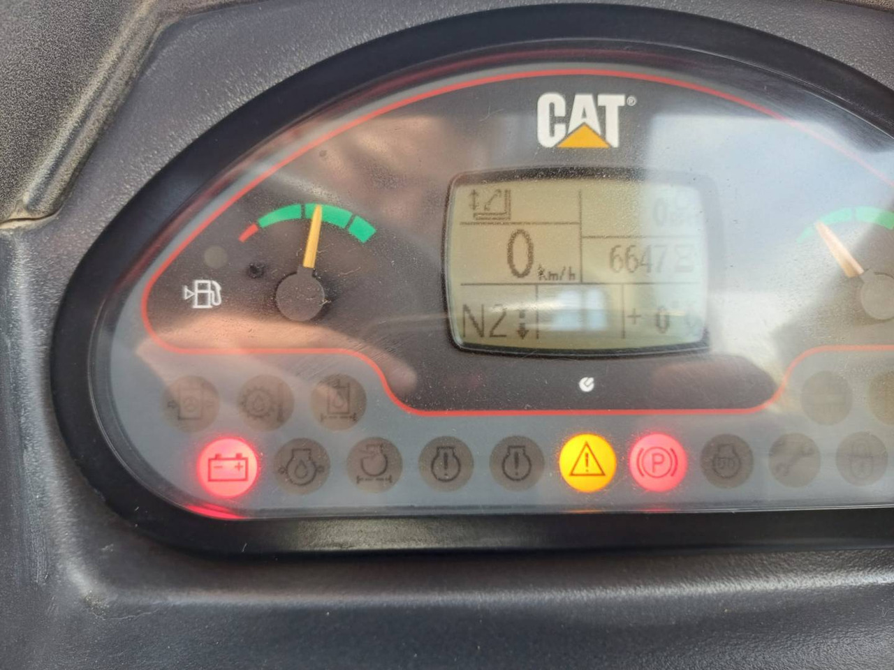 CAT TH407C - رافعة تلسكوبية: صور 5 CAT TH407C - رافعة تلسكوبية: صور 5