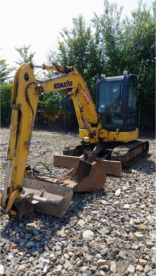 KOMATSU KOMATSU PC45MR - حفارة مصغرة: صور 1 KOMATSU KOMATSU PC45MR - حفارة مصغرة: صور 1