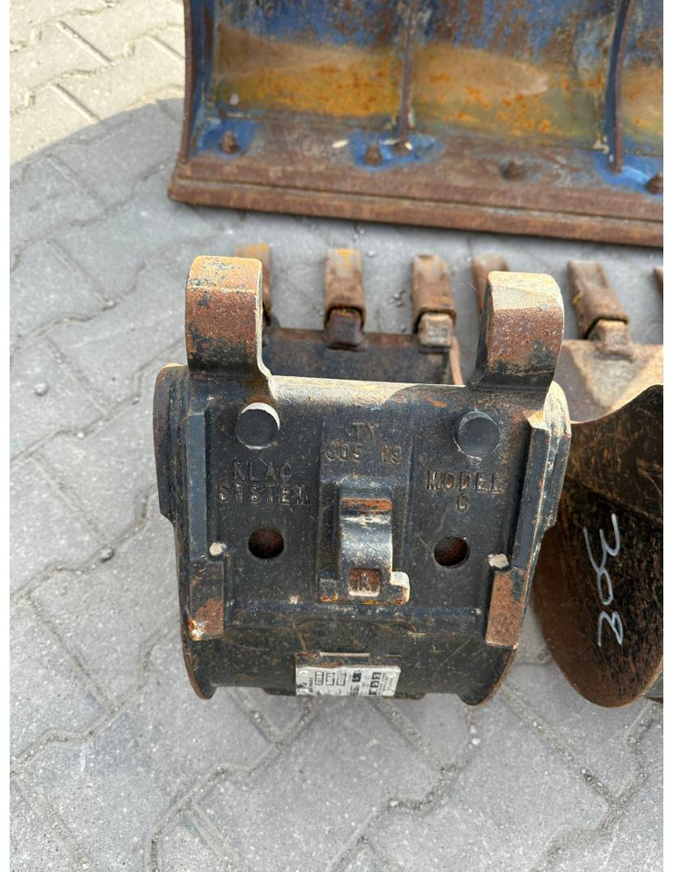 حفارات زحافة CAT 302CR: صور 20
