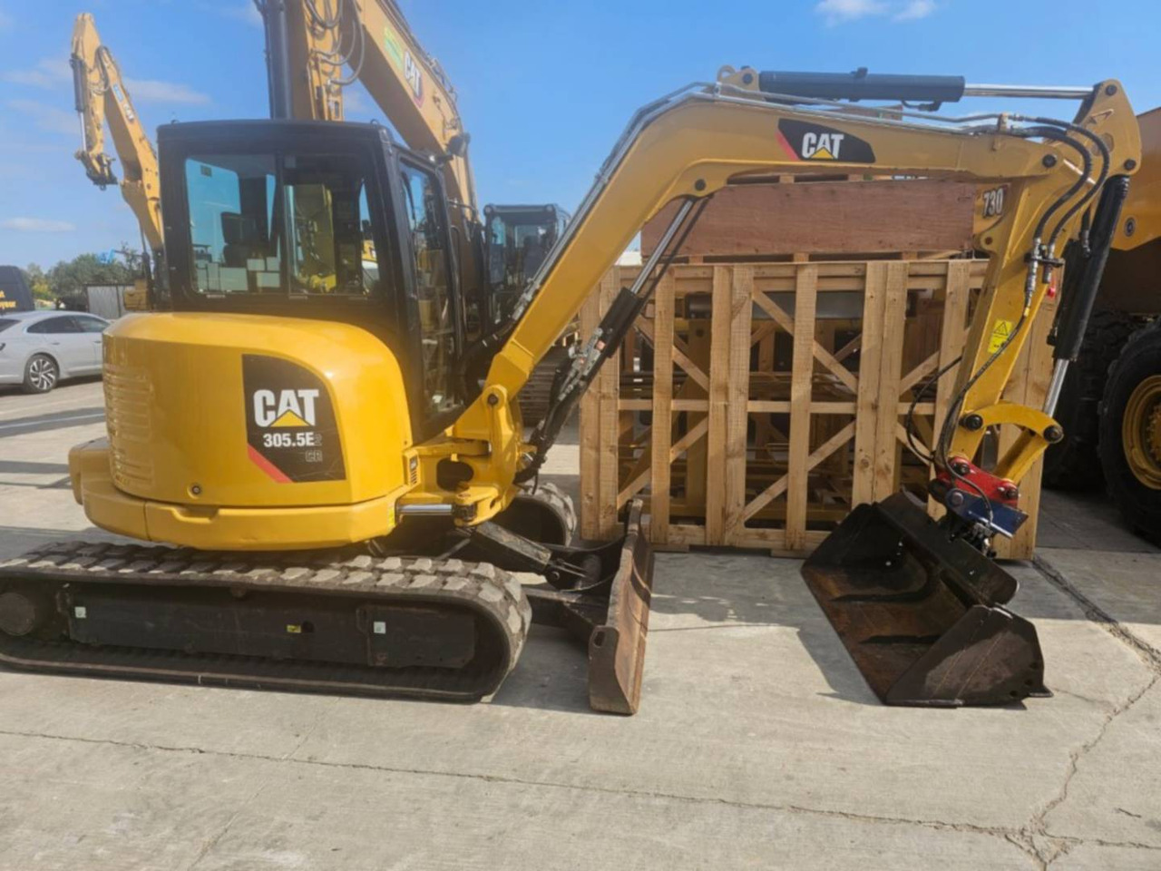 CAT 305.5E2CR - حفارات زحافة: صور 1 CAT 305.5E2CR - حفارات زحافة: صور 1