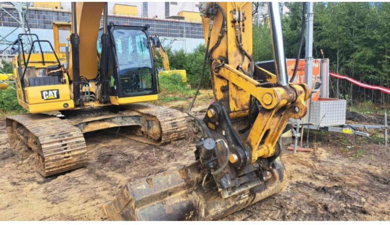 CAT 320-07 - حفارات زحافة: صور 5 CAT 320-07 - حفارات زحافة: صور 5