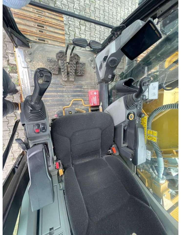 CAT 320GC - حفارات زحافة: صور 5 CAT 320GC - حفارات زحافة: صور 5