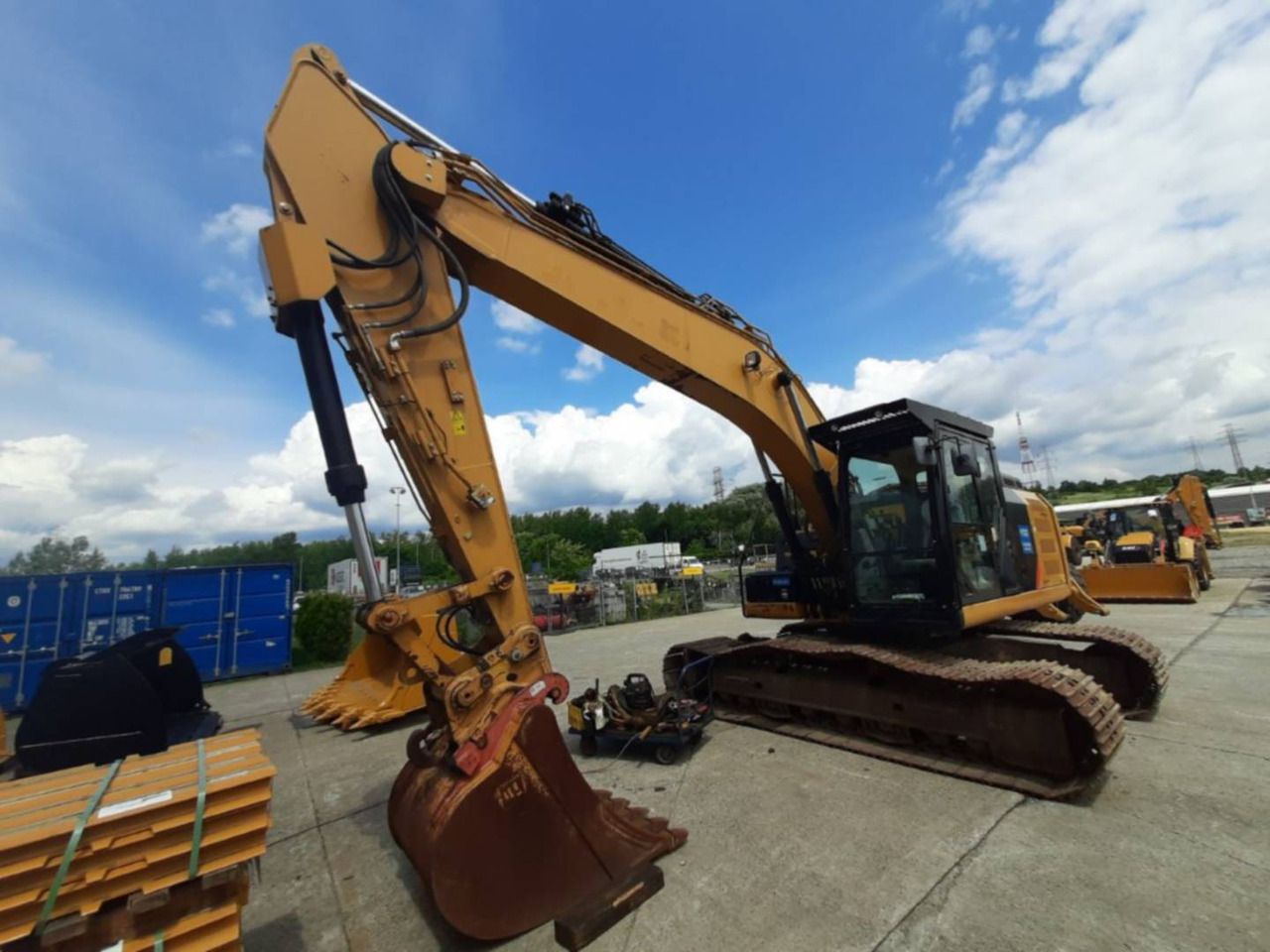 CAT 323EL - حفارات زحافة: صور 1 CAT 323EL - حفارات زحافة: صور 1