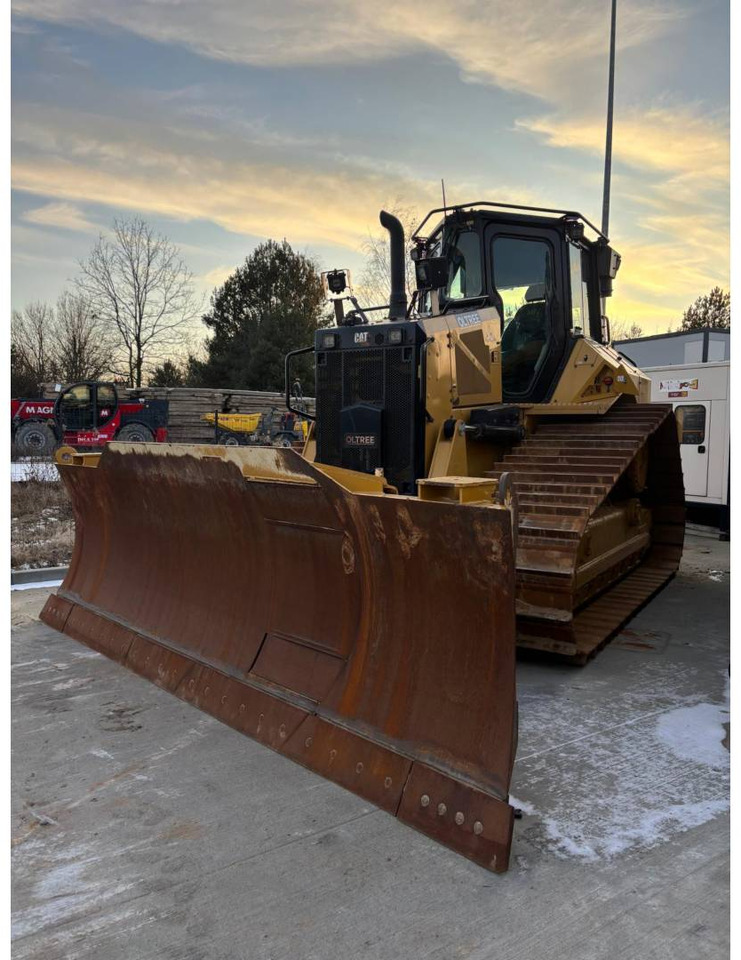 CAT D5 LGP - بلدوزر: صور 2 CAT D5 LGP - بلدوزر: صور 2