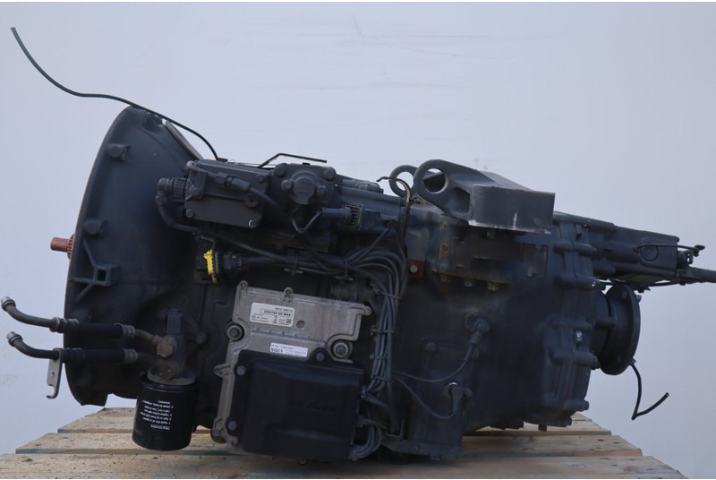 MAN 12+2GZ 2700DD 81.32004-6484 - علبة التروس - شاحنة: صور 3 MAN 12+2GZ 2700DD 81.32004-6484 - علبة التروس - شاحنة: صور 3