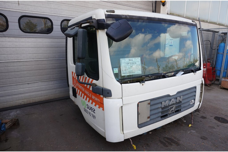 MAN F99L10 TGM 6 CYL 81.60000-7786 - الكابينة والداخلية - شاحنة: صور 2 MAN F99L10 TGM 6 CYL 81.60000-7786 - الكابينة والداخلية - شاحنة: صور 2