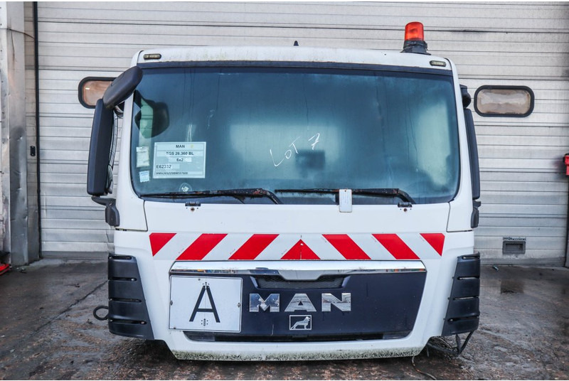 MAN F99L17 TGS - الكابينة والداخلية - شاحنة: صور 1 MAN F99L17 TGS - الكابينة والداخلية - شاحنة: صور 1