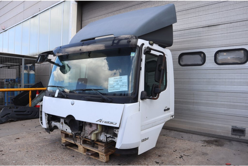Mercedes-Benz ATEGO MP4 6CYL 96782010036334 - الكابينة والداخلية - شاحنة: صور 2 Mercedes-Benz ATEGO MP4 6CYL 96782010036334 - الكابينة والداخلية - شاحنة: صور 2