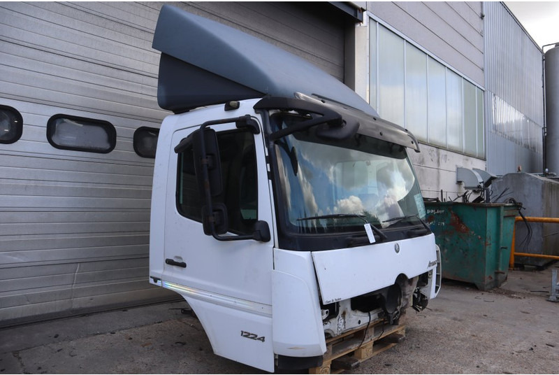 Mercedes-Benz ATEGO MP4 6CYL 96782010036334 - الكابينة والداخلية - شاحنة: صور 3 Mercedes-Benz ATEGO MP4 6CYL 96782010036334 - الكابينة والداخلية - شاحنة: صور 3