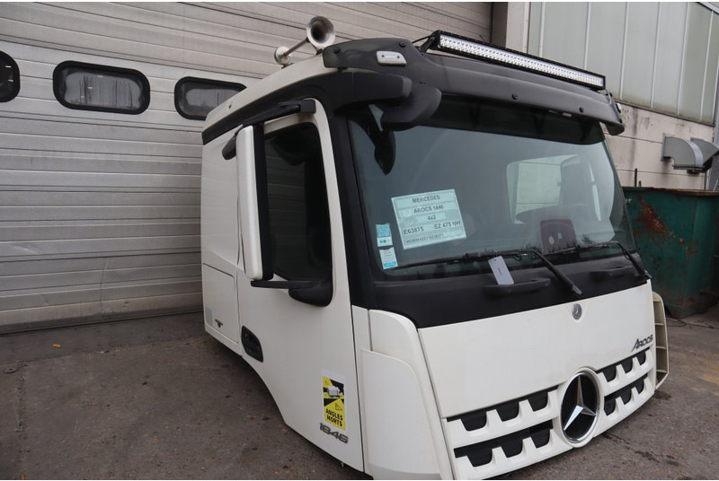 Mercedes-Benz L-STREAMSPACE 2.3MM 320 TUNNEL - الكابينة والداخلية - شاحنة: صور 3 Mercedes-Benz L-STREAMSPACE 2.3MM 320 TUNNEL - الكابينة والداخلية - شاحنة: صور 3