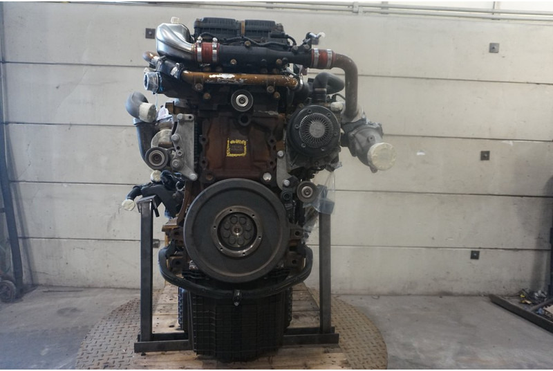 Mercedes-Benz OM470LA EURO6 330PS + NOK 470906C0066236 - المحرك - شاحنة: صور 2 Mercedes-Benz OM470LA EURO6 330PS + NOK 470906C0066236 - المحرك - شاحنة: صور 2