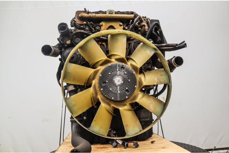 Mercedes-Benz OM934LA EURO6 210PS - المحرك - شاحنة: صور 4 Mercedes-Benz OM934LA EURO6 210PS - المحرك - شاحنة: صور 4