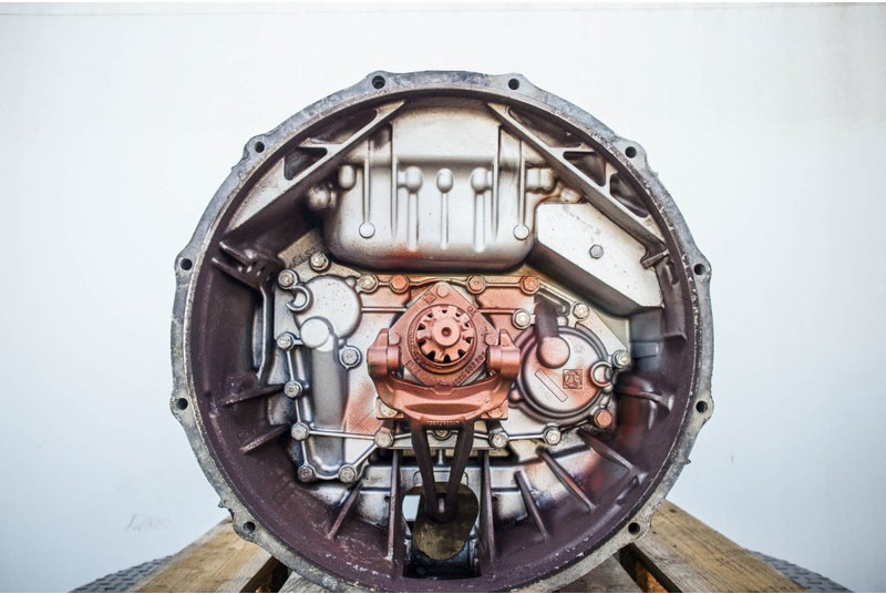 ZF 12AS23331OD+INT 81.32003-6895 - علبة التروس - شاحنة: صور 2 ZF 12AS23331OD+INT 81.32003-6895 - علبة التروس - شاحنة: صور 2
