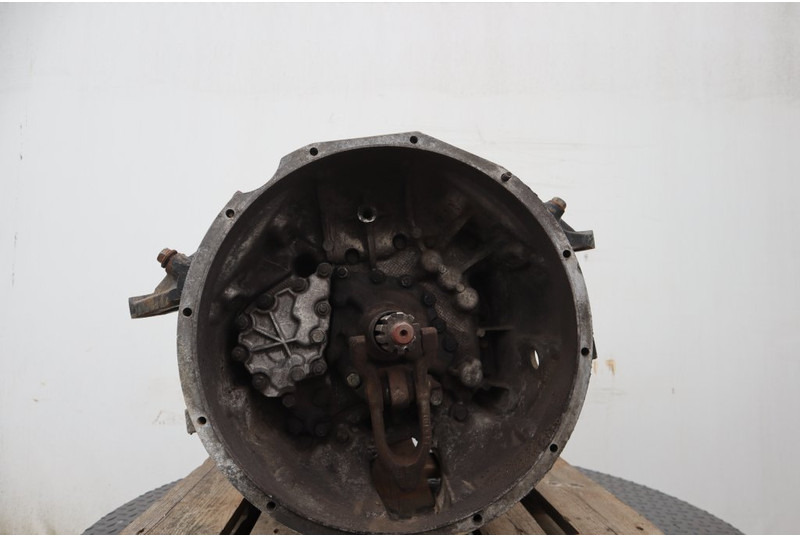 ZF 16S151OD+INT F2000 81.32004-6402 - علبة التروس - شاحنة: صور 2 ZF 16S151OD+INT F2000 81.32004-6402 - علبة التروس - شاحنة: صور 2