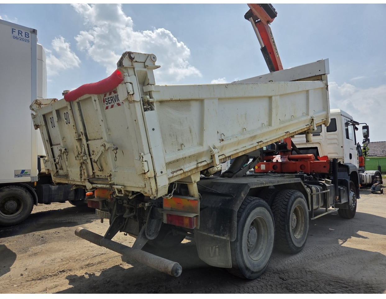 MAN TGA 26.350 6X4 BORDMATIC TIPPER CRANE PALFINGER PK15500 - قلابات, شاحنة كرين: صور 2 MAN TGA 26.350 6X4 BORDMATIC TIPPER CRANE PALFINGER PK15500 - قلابات, شاحنة كرين: صور 2