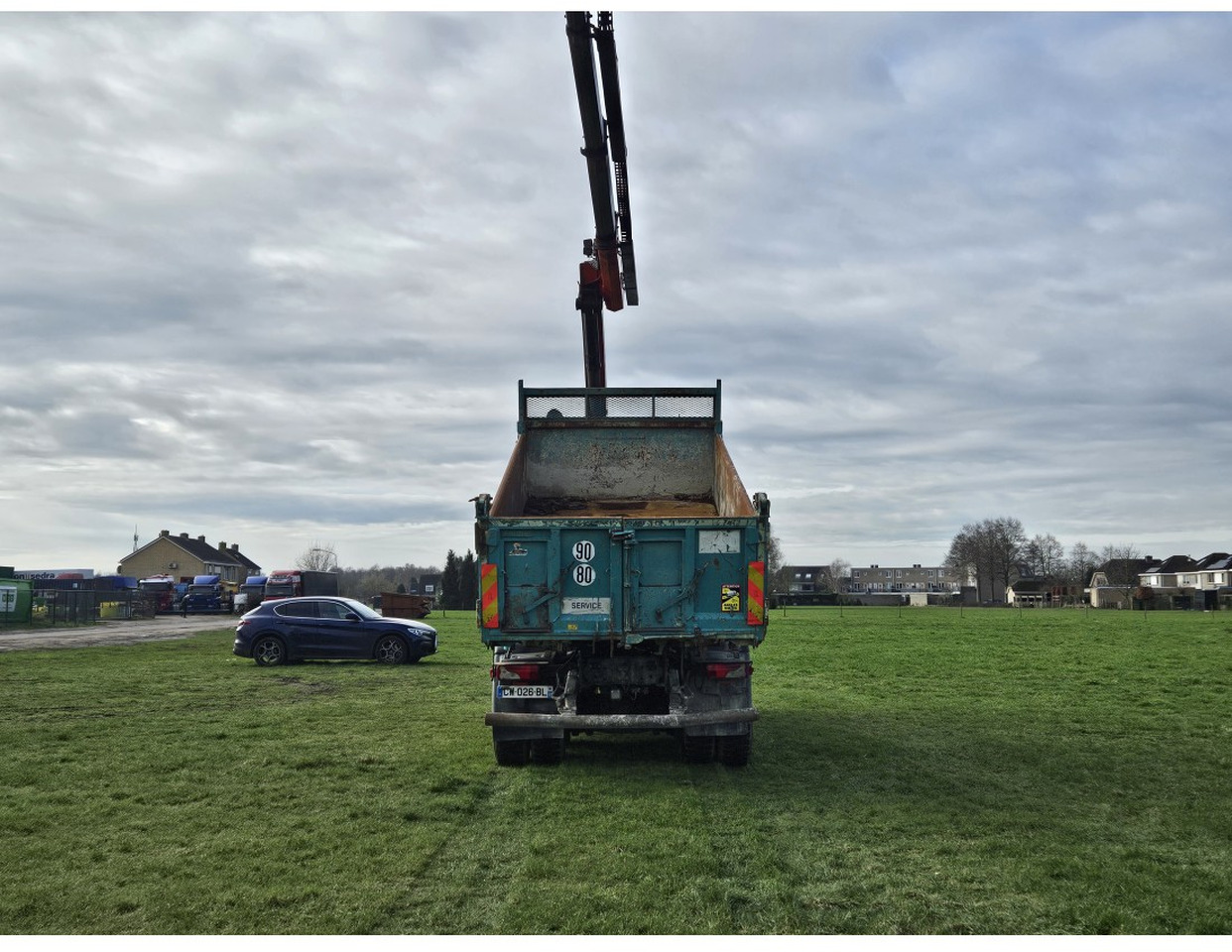 MAN TGA 33.360 TIPPER 3 SIDE CRANE PALFINGER 16502 *REMOTE CONTROL - قلابات: صور 5 MAN TGA 33.360 TIPPER 3 SIDE CRANE PALFINGER 16502 *REMOTE CONTROL - قلابات: صور 5