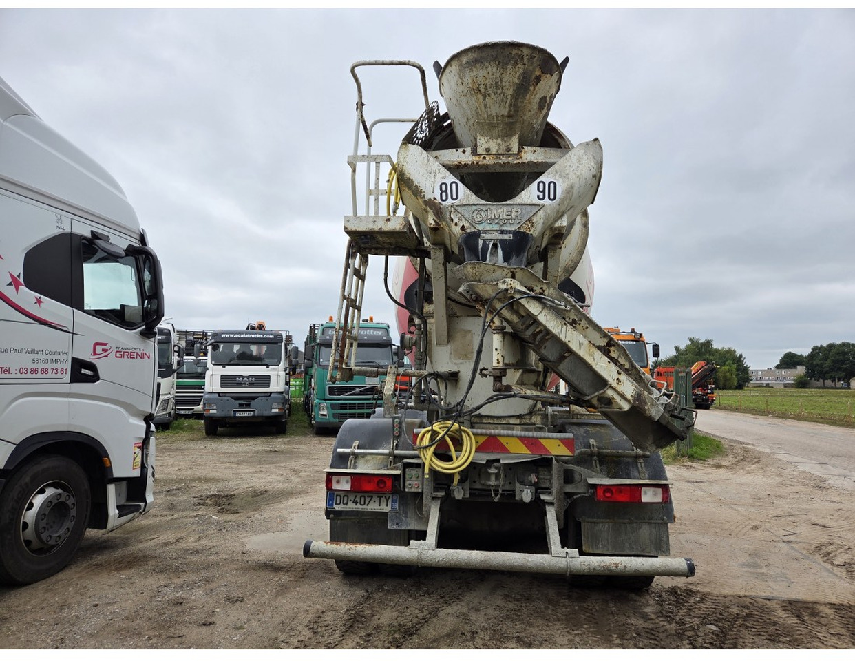 Renault C430 8X4 CONCRETE MIXER MANUAL GEARBOX - شاحنة خلاطة خرسانة: صور 3 Renault C430 8X4 CONCRETE MIXER MANUAL GEARBOX - شاحنة خلاطة خرسانة: صور 3