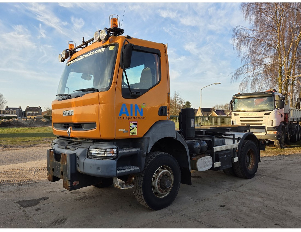 Renault Kerax 260 4x4 Chassis Manual Gearbox Mechanical pump Pompe Mecanique - الشاسيه شاحنة: صور 1 Renault Kerax 260 4x4 Chassis Manual Gearbox Mechanical pump Pompe Mecanique - الشاسيه شاحنة: صور 1