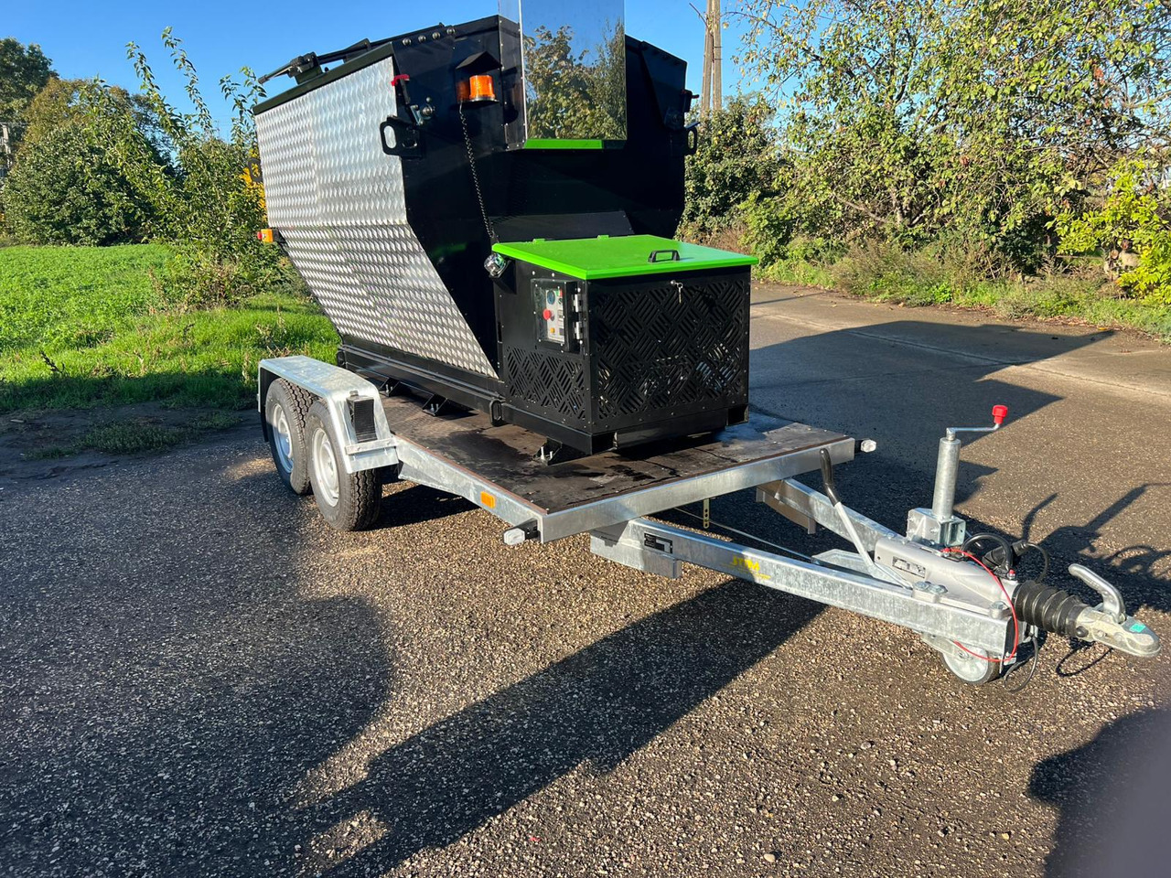 TICAB Asphalt Hot Box from the Manufacturer for 2,8 t, termiskais bunkurs asfaltam HB-2 - آلة أسفلت: صور 5 TICAB Asphalt Hot Box from the Manufacturer for 2,8 t, termiskais bunkurs asfaltam HB-2 - آلة أسفلت: صور 5
