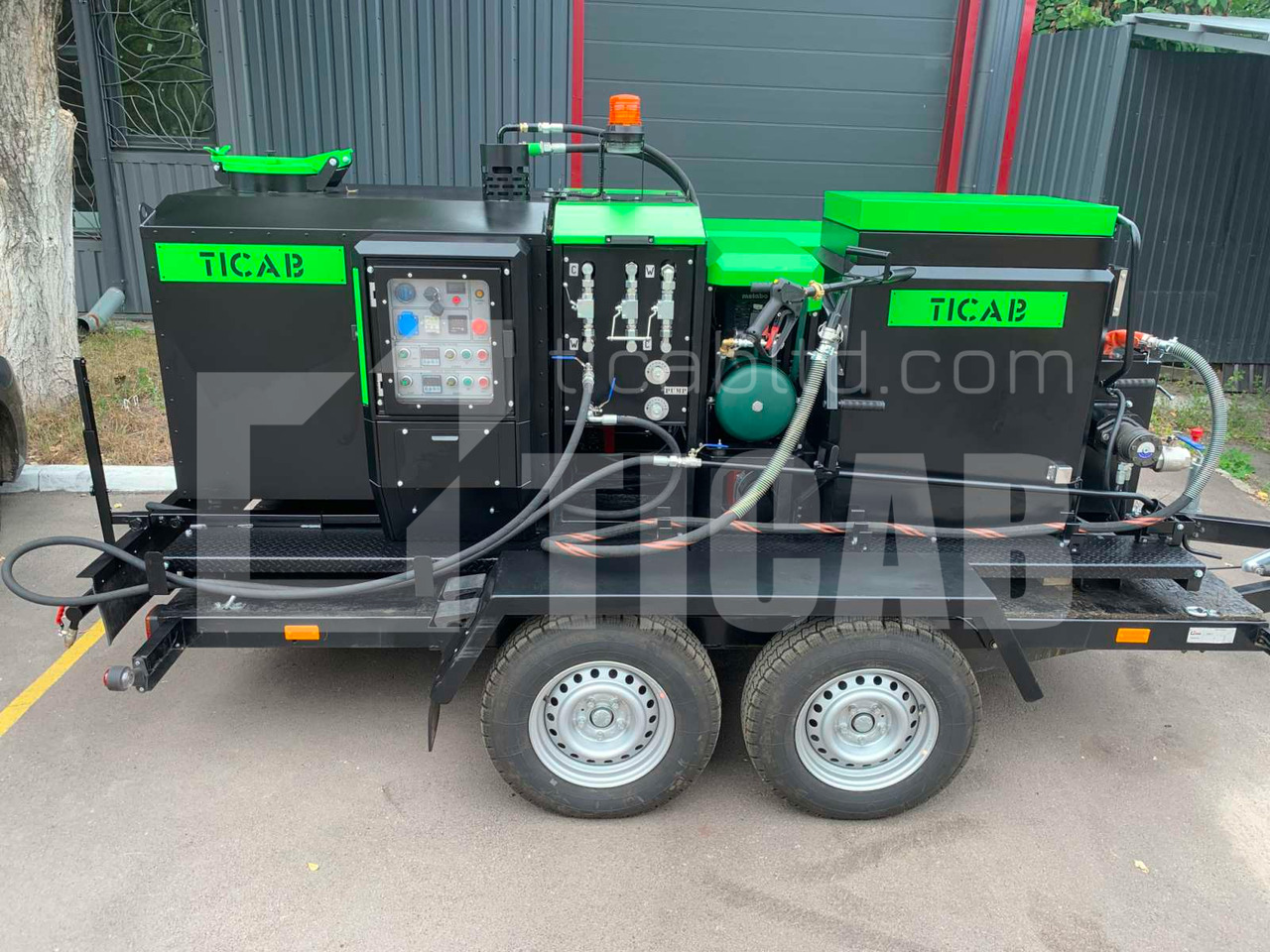 TICAB New Bitumen Combo Machine, Asphalt Crack Sealer, Asphalt Distributor, Manufacturer, - موزع الأسفلت: صور 1 TICAB New Bitumen Combo Machine, Asphalt Crack Sealer, Asphalt Distributor, Manufacturer, - موزع الأسفلت: صور 1