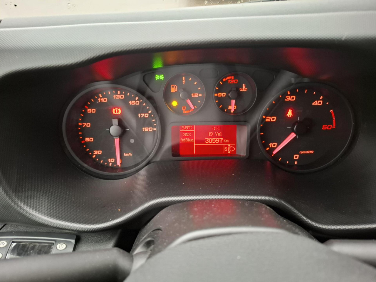 IVECO Daily 35S16V - الشاحنات الصغيرة المبردة: صور 3 IVECO Daily 35S16V - الشاحنات الصغيرة المبردة: صور 3