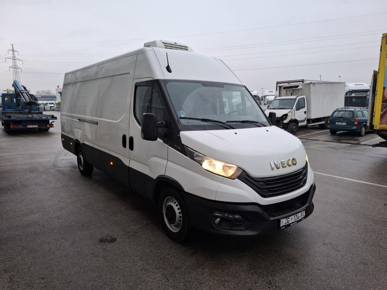 IVECO Daily 35S16V - الشاحنات الصغيرة المبردة: صور 4 IVECO Daily 35S16V - الشاحنات الصغيرة المبردة: صور 4