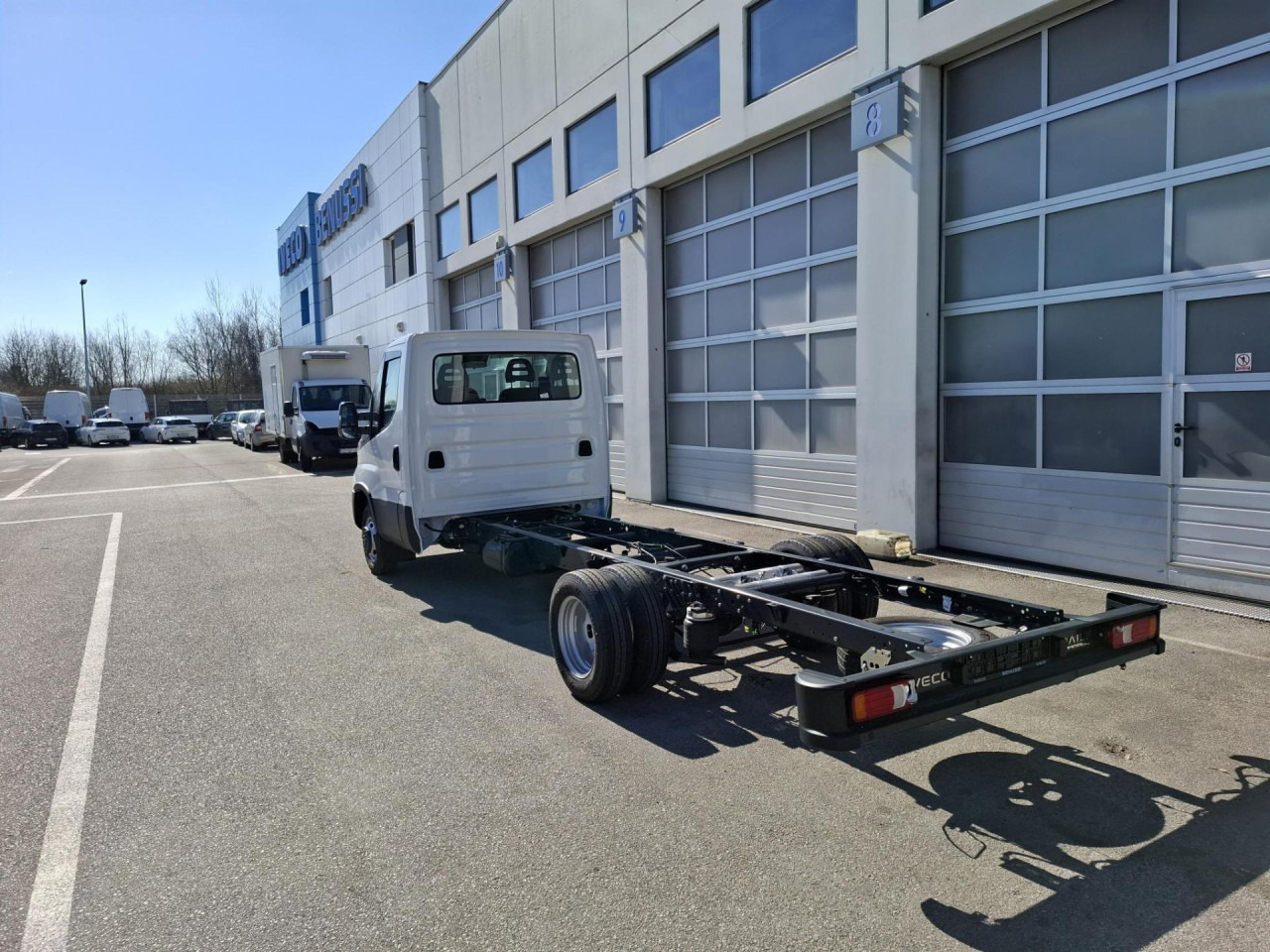 IVECO Daily 50C18H/P - الشاسيه شاحنة: صور 4 IVECO Daily 50C18H/P - الشاسيه شاحنة: صور 4