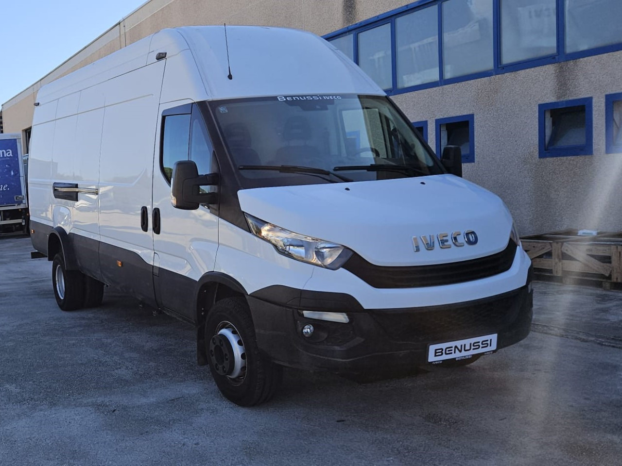 IVECO Daily 65C15 - ميكروباص: صور 2 IVECO Daily 65C15 - ميكروباص: صور 2
