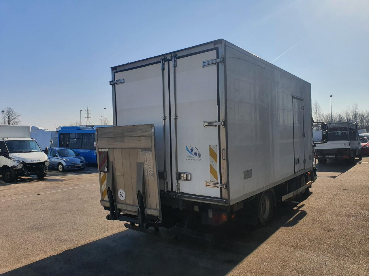 IVECO Eurocargo ML100E18/P - مبردة شاحنة: صور 5 IVECO Eurocargo ML100E18/P - مبردة شاحنة: صور 5