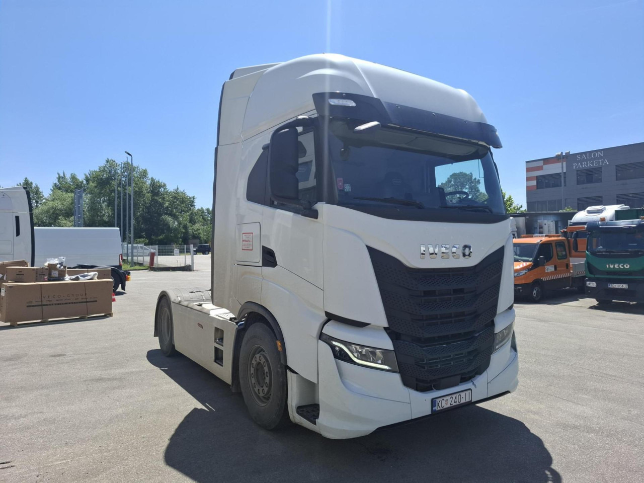 IVECO S-Way AS440S48T/P - شاحنة جرار: صور 2 IVECO S-Way AS440S48T/P - شاحنة جرار: صور 2