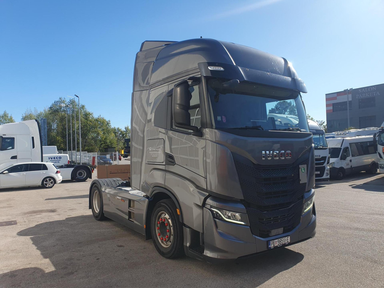 IVECO S-Way AS440S48T/P - شاحنة جرار: صور 2 IVECO S-Way AS440S48T/P - شاحنة جرار: صور 2