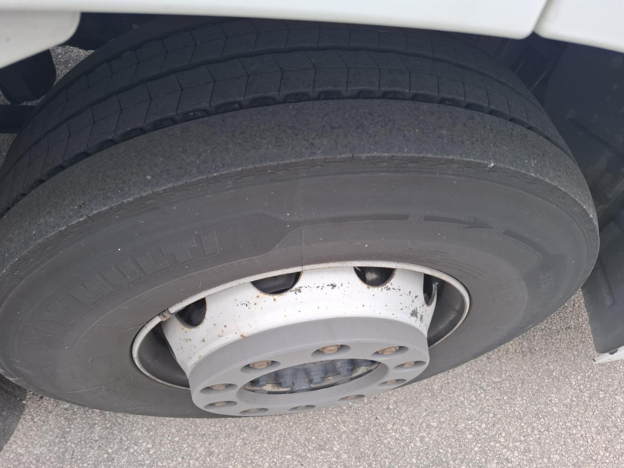 IVECO Stralis AS440S51T/P - شاحنة جرار: صور 5 IVECO Stralis AS440S51T/P - شاحنة جرار: صور 5