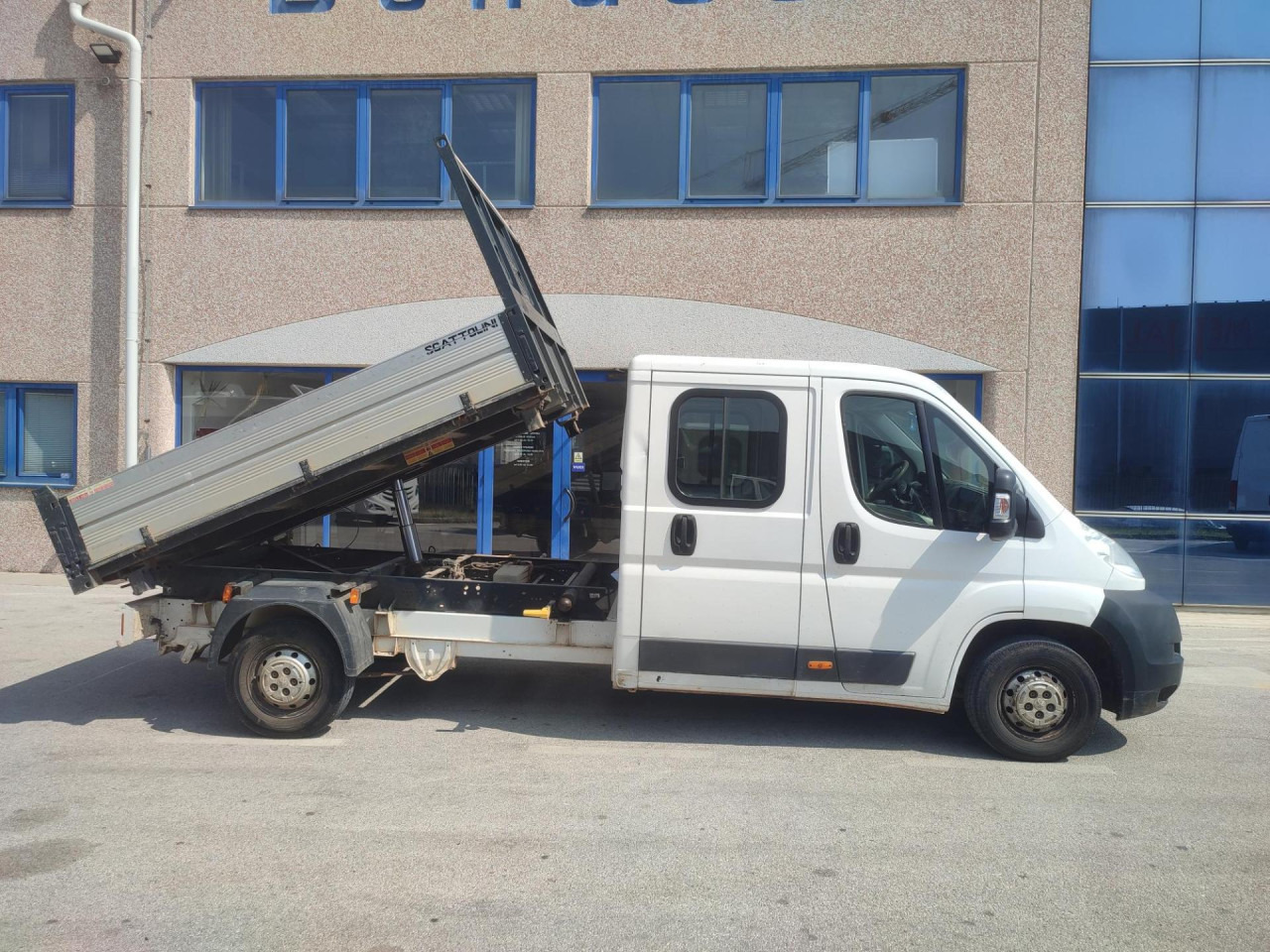 PEUGEOT Boxer 2.2 HDI - قلاب صغير, الشاحنات الصغيرة كابينة مزدوجة: صور 5 PEUGEOT Boxer 2.2 HDI - قلاب صغير, الشاحنات الصغيرة كابينة مزدوجة: صور 5