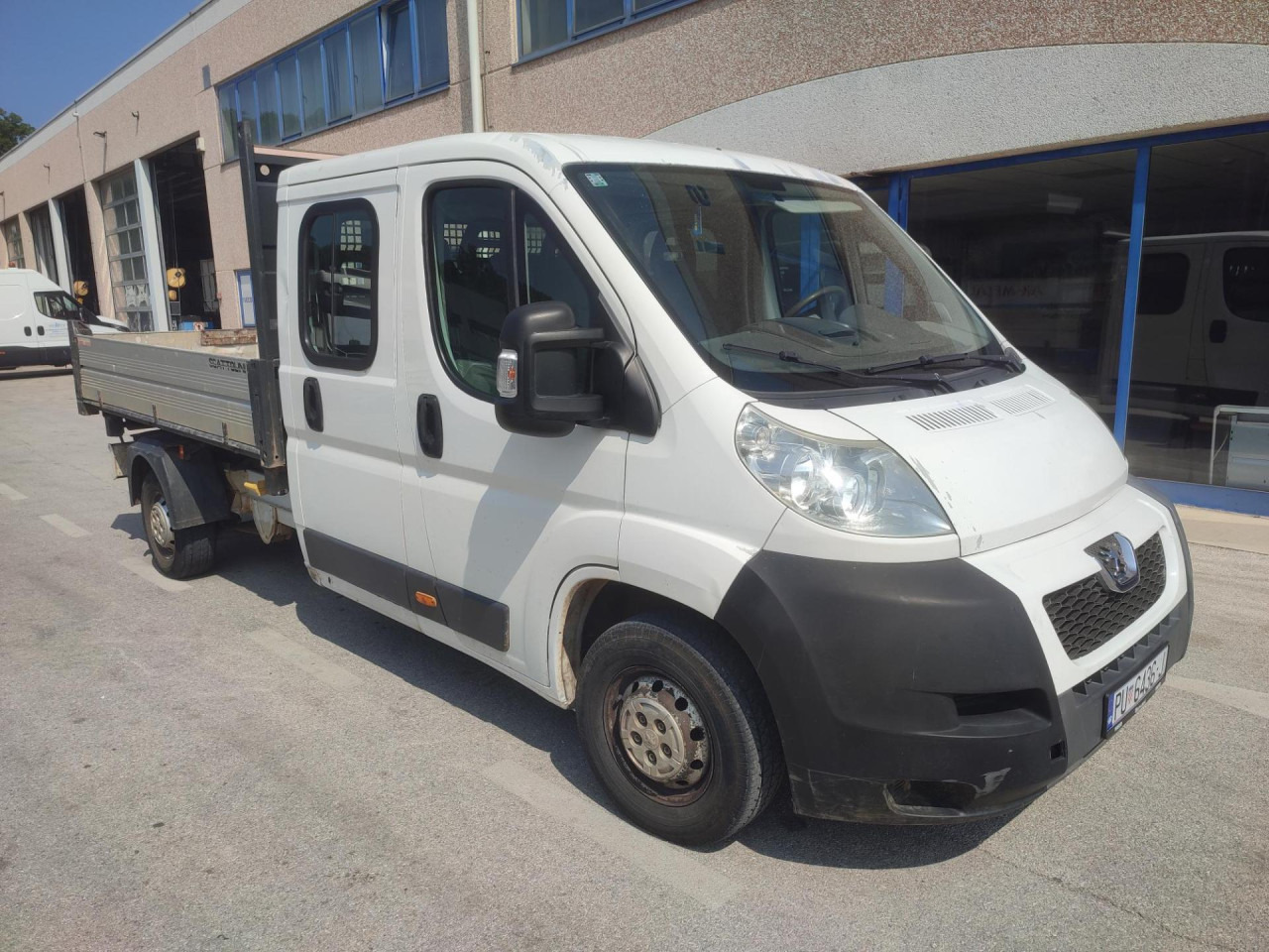 PEUGEOT Boxer 2.2 HDI - قلاب صغير, الشاحنات الصغيرة كابينة مزدوجة: صور 2 PEUGEOT Boxer 2.2 HDI - قلاب صغير, الشاحنات الصغيرة كابينة مزدوجة: صور 2