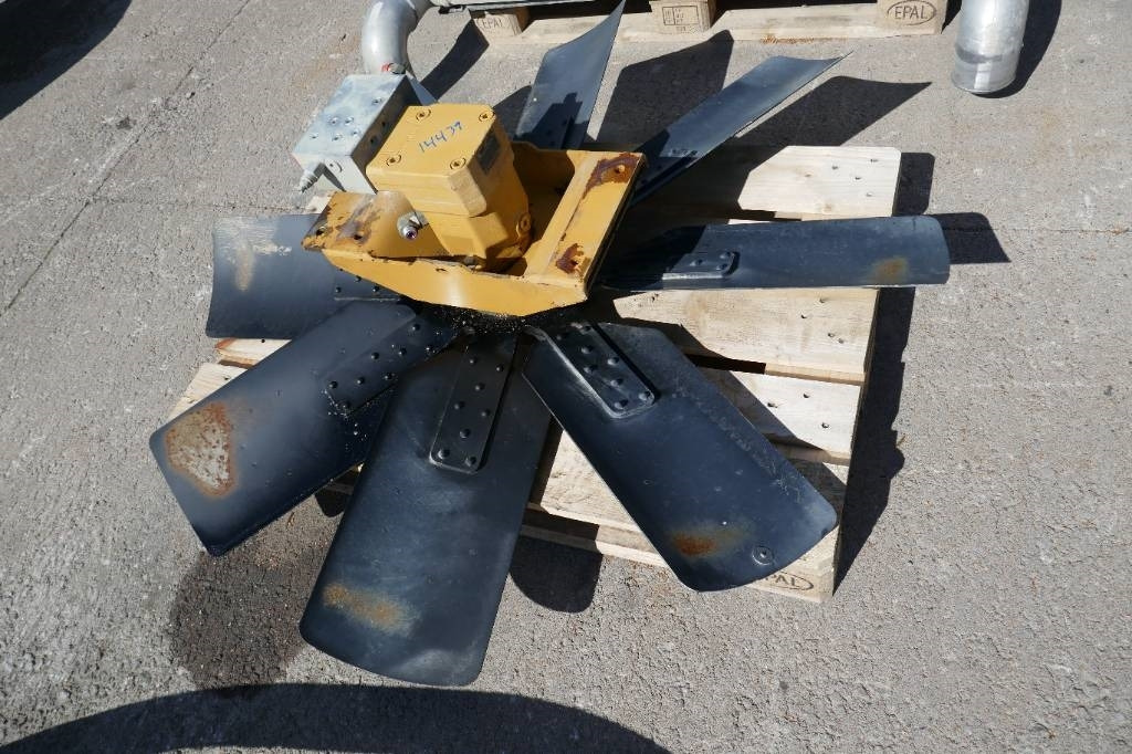 CAT 374 D, fläkt & motor, 326-4439 - علم السوائل المتحركة - آلات البناء: صور 1 CAT 374 D, fläkt & motor, 326-4439 - علم السوائل المتحركة - آلات البناء: صور 1