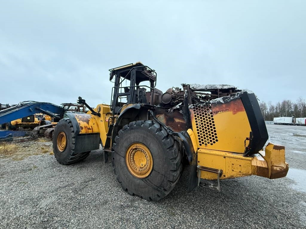 CAT 980M FOR PARTS - اللودر بعجل: صور 2 CAT 980M FOR PARTS - اللودر بعجل: صور 2