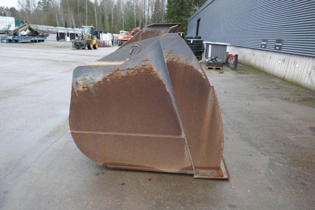 CAT 980M Skopa - بكت - آلات البناء: صور 2 CAT 980M Skopa - بكت - آلات البناء: صور 2