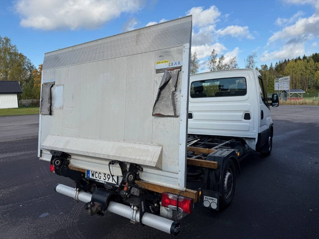 Iveco Daily 35 - NP Hi - Matic - فان: صور 3 Iveco Daily 35 - NP Hi - Matic - فان: صور 3