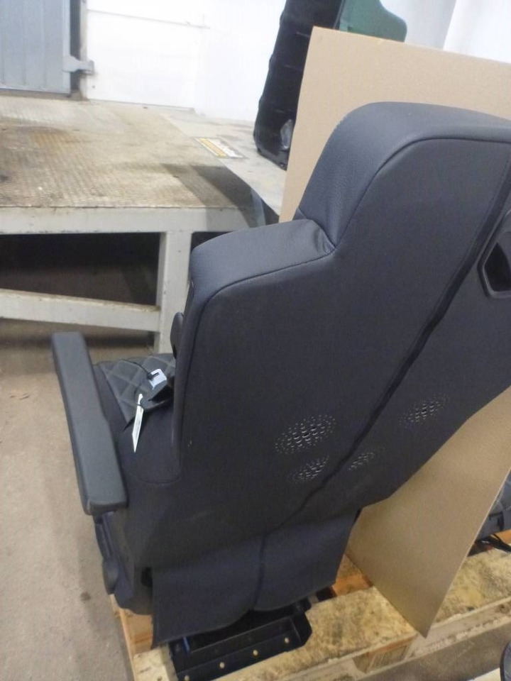 Mercedes-Benz Actros - الكبائن - شاحنة: صور 2 Mercedes-Benz Actros - الكبائن - شاحنة: صور 2