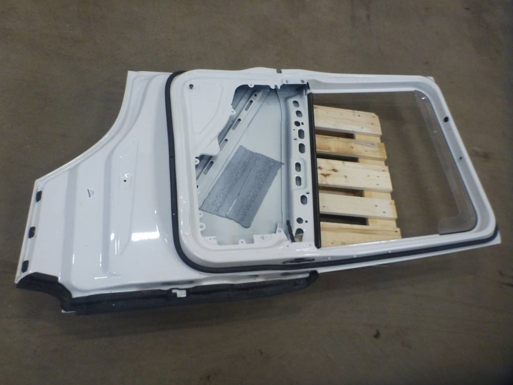 Scania Nextgen Dörr förarsida 2653996 - الكبائن - شاحنة: صور 2 Scania Nextgen Dörr förarsida 2653996 - الكبائن - شاحنة: صور 2