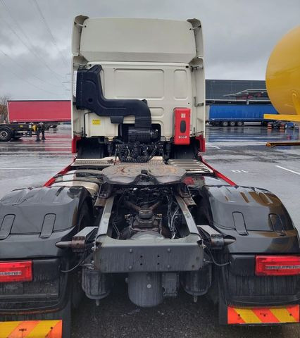 DAF CF 440 4x2, E6, ADR, Big Cabine DAF CF 440 4x2, E6, ADR, Big Cabine - شاحنة جرار: صور 5 DAF CF 440 4x2, E6, ADR, Big Cabine DAF CF 440 4x2, E6, ADR, Big Cabine - شاحنة جرار: صور 5