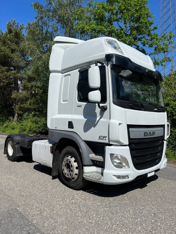 DAF CF440 FT 4x2, E6, PTO, Standklima, 10x DAF CF440 FT 4x2, E6, PTO, Standklima, 10x - شاحنة جرار: صور 1 DAF CF440 FT 4x2, E6, PTO, Standklima, 10x DAF CF440 FT 4x2, E6, PTO, Standklima, 10x - شاحنة جرار: صور 1